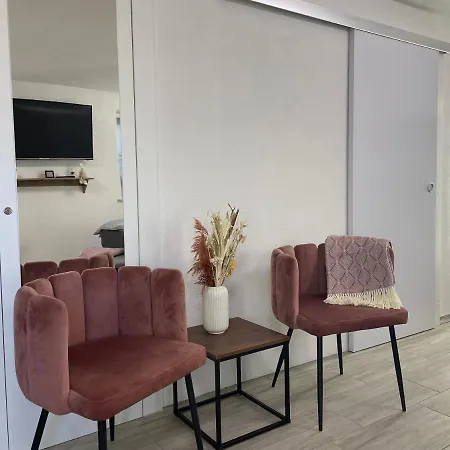 Hana Apartment